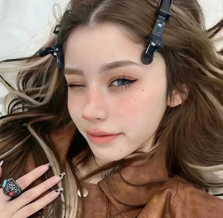 邂逅她的少女时代
